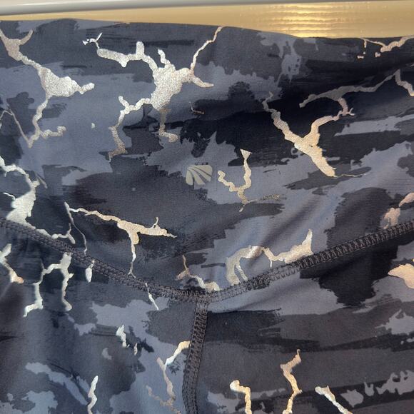 NWT Marika Ombré Blue Crackle Foil Zen Ankle Contender Luxe Leggings Size 2X - Picture 6 of 8